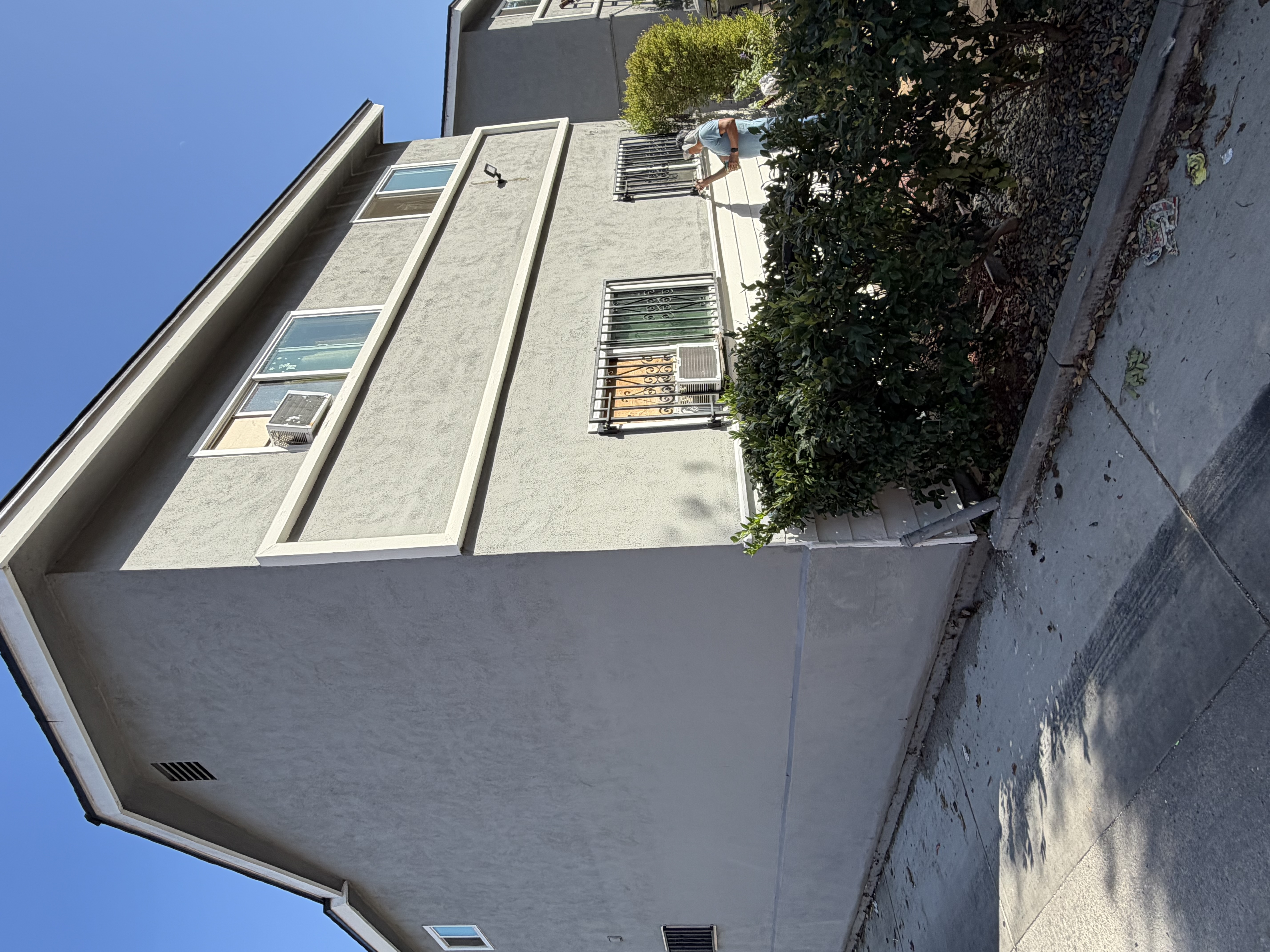 Huntington park photo 2 by CHRETE Home & Construction